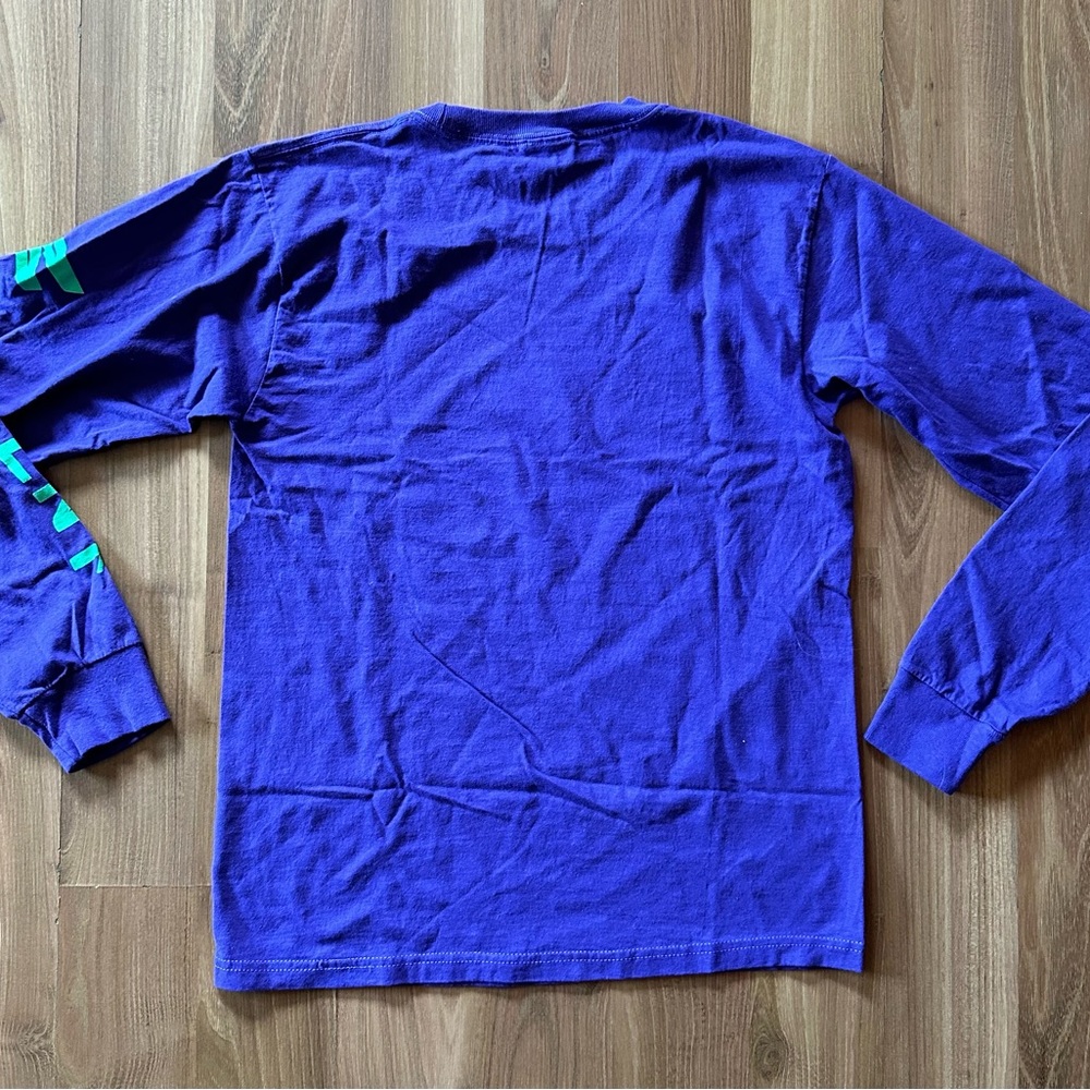 💜💚NWOT Maleficent Disney Villains S Long Sleeve Shirt💜💚 - Picture 3 of 6